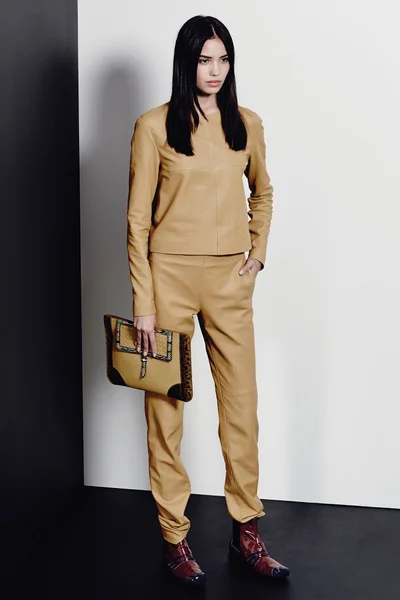 Look 23